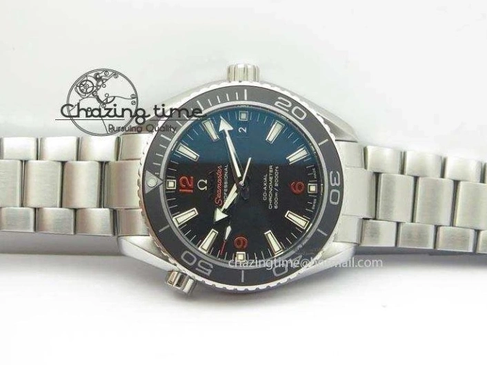 0812 Contemporary Planet Ocean SS Bp Maker 45mm Black Bezel Orange Numbers On SS Bracelet A 8217
